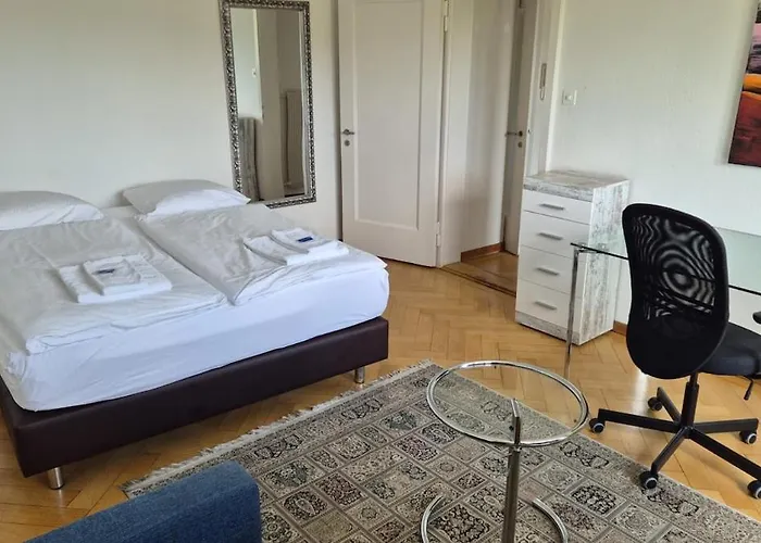 Apartamento Very Spacious With Balcony - Parkview 2 Zúrich